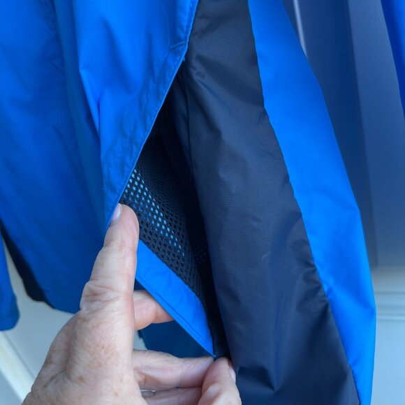 Columbia Sportwear Boys XL  Blue Zip-up Hooded Windbreaker Jacket - Picture 6 of 8